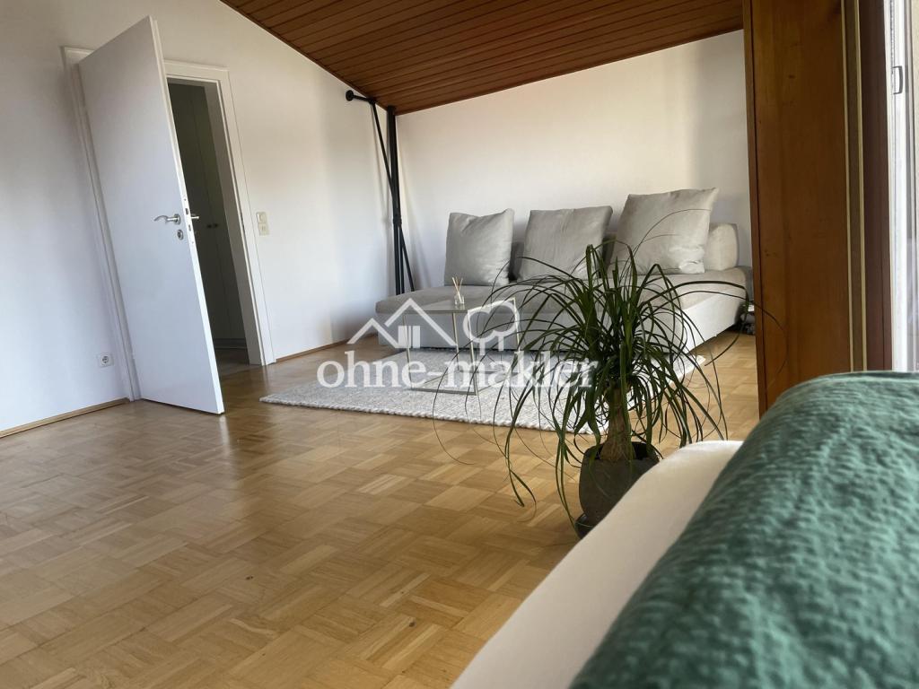 Großes Studenten-Zimmer mit Balkon bis 31.12.2027 zu vermieten - Photo 1
