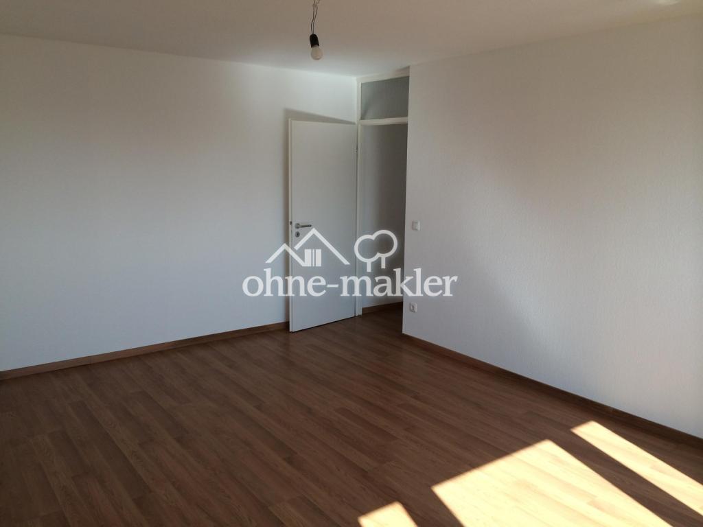 Wohnzimmer  (2014 renoviert)