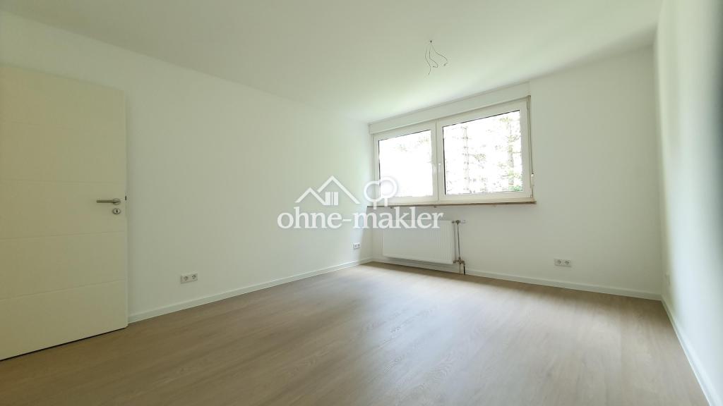 Schlafzimmer Bild 2