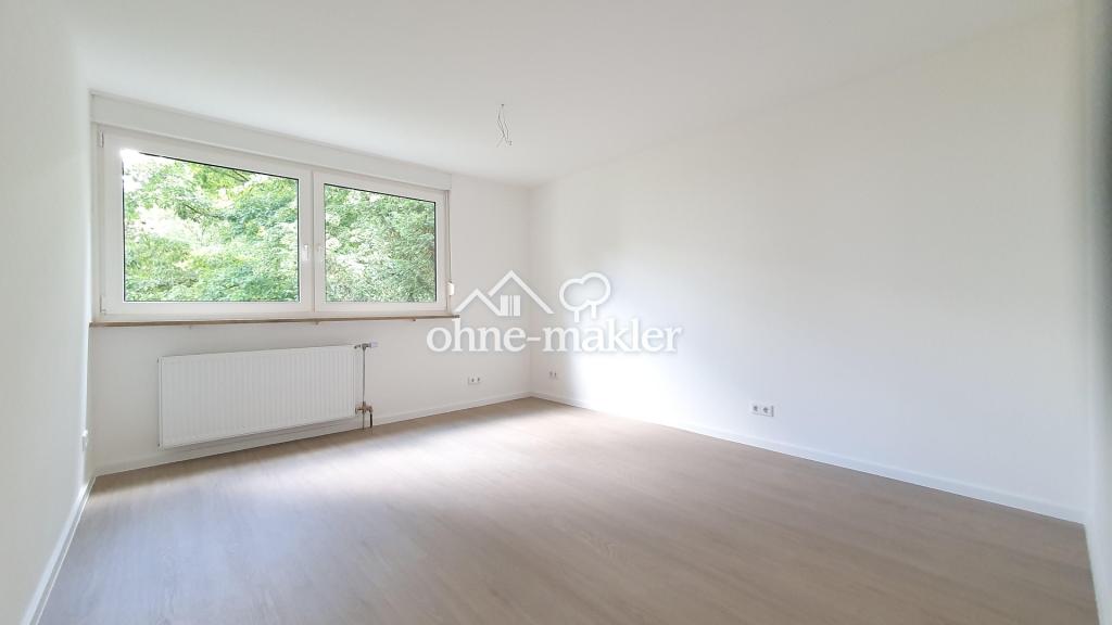 Schlafzimmer Bild 1