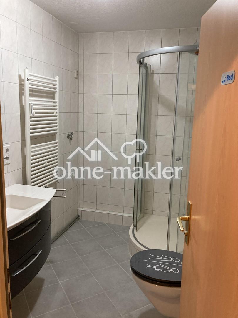 Bad mit Massagedusche
