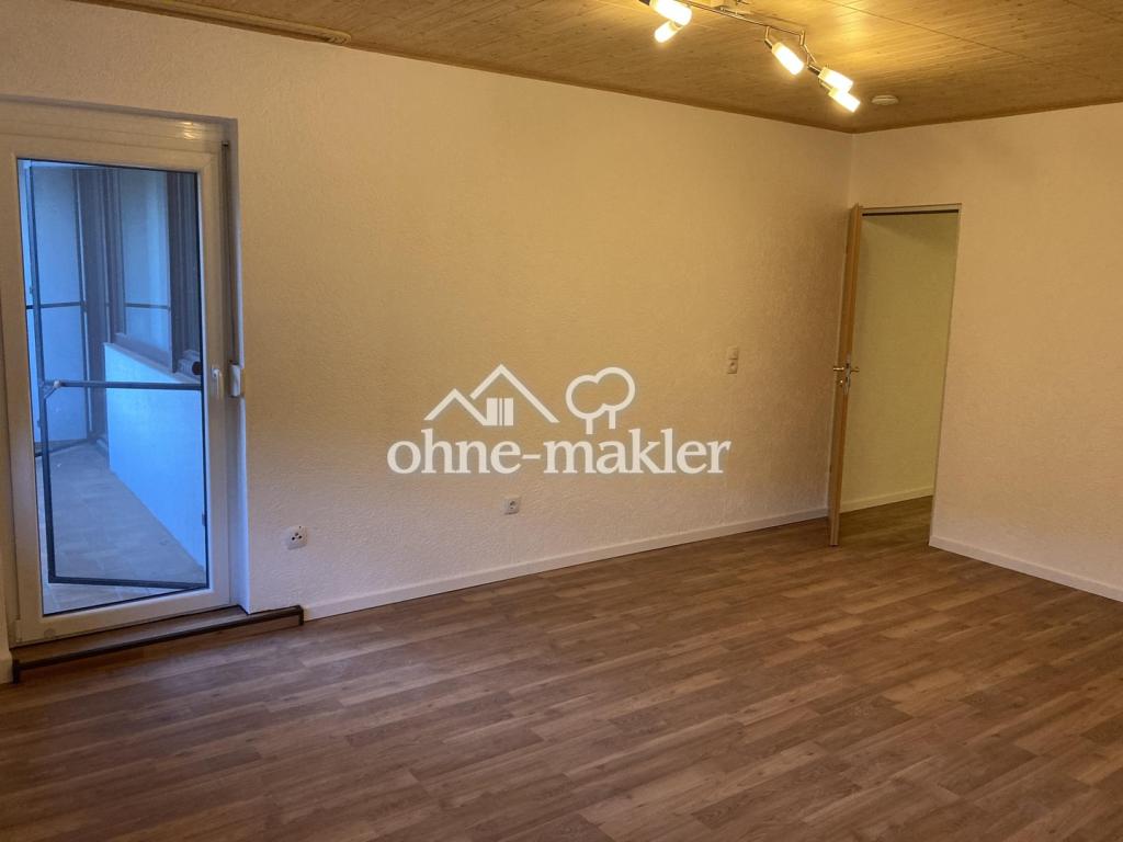 Schlafzimmer Richtung Balkon 2