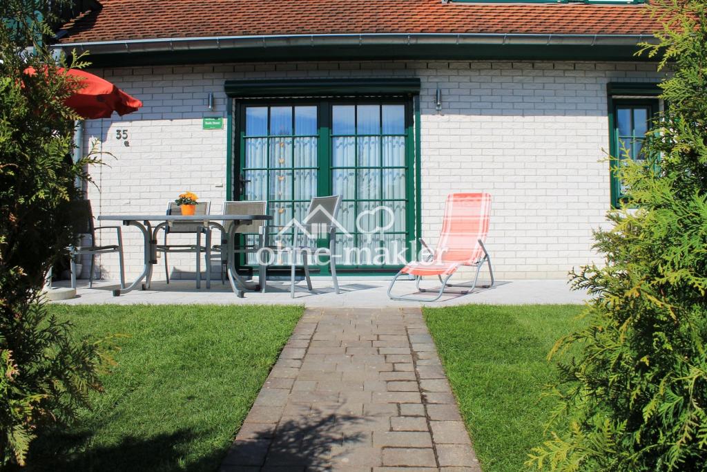 Terrasse FeWo EG