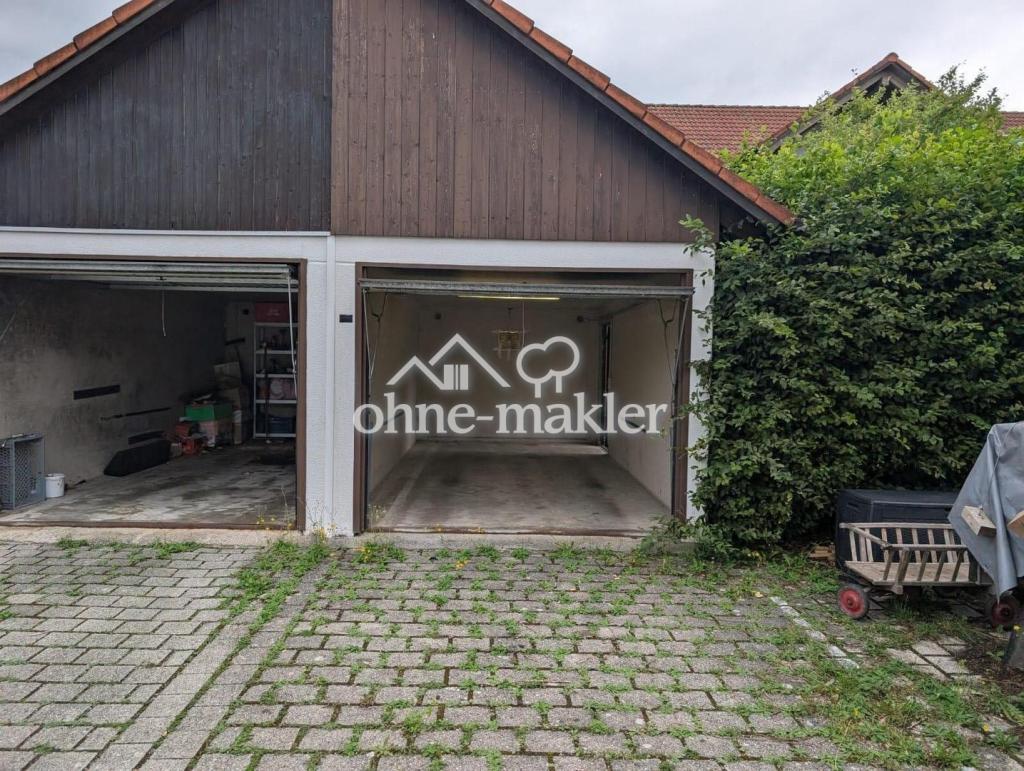 Einzelgarage mit Stellplatz