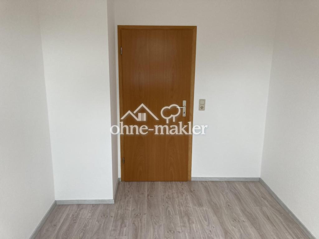 Arbeits- oder Kinderzimmer