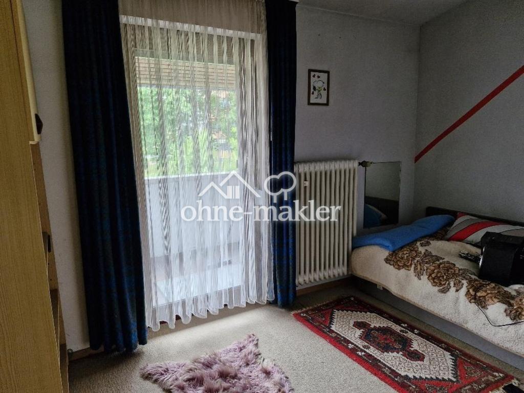 Schlafzimmer 3b