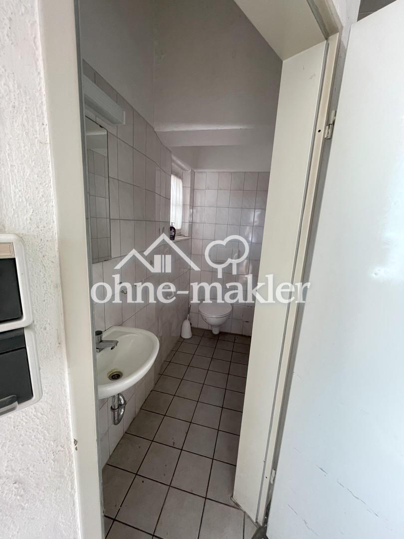 WC Halle