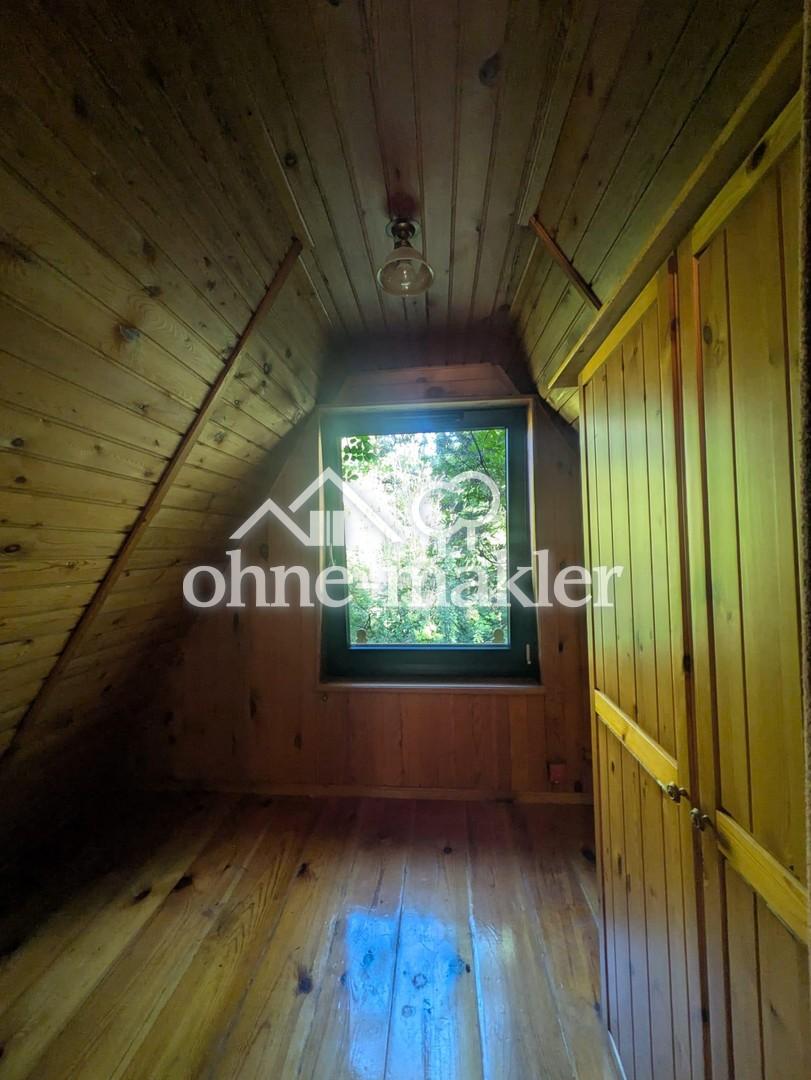 Blick ins kleine Zimmer DG