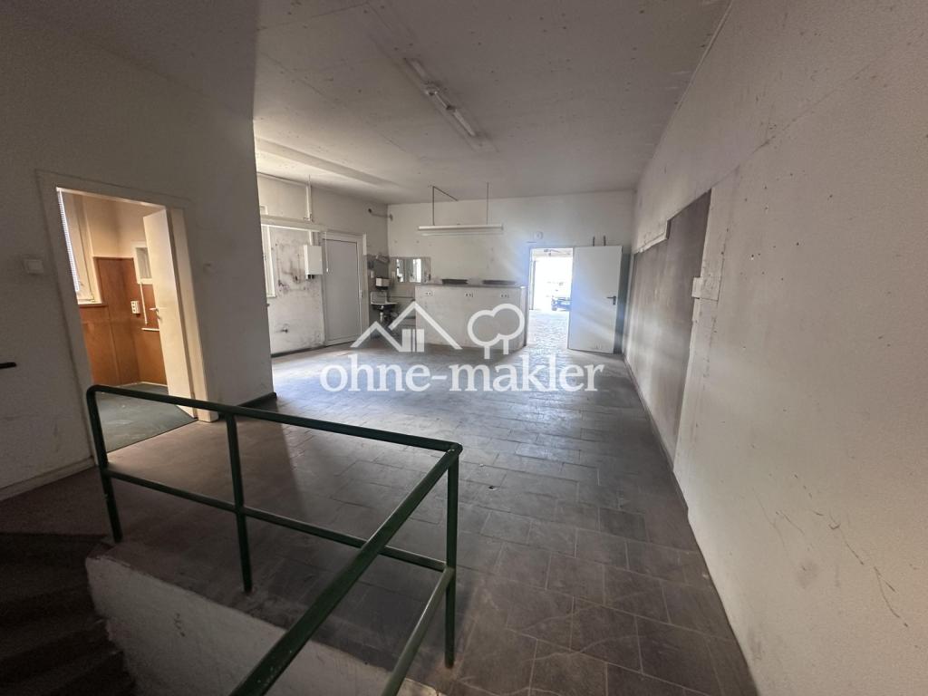 Lager/ Werkstatt/ Büro