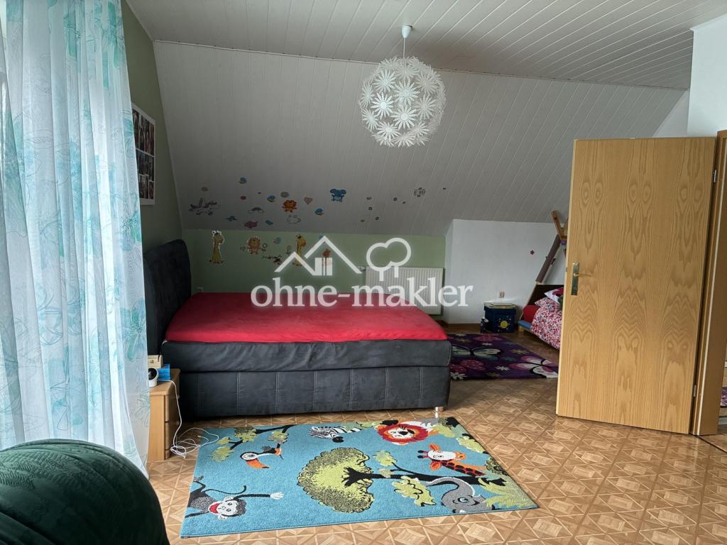 OG Grosses Zimmer rechts