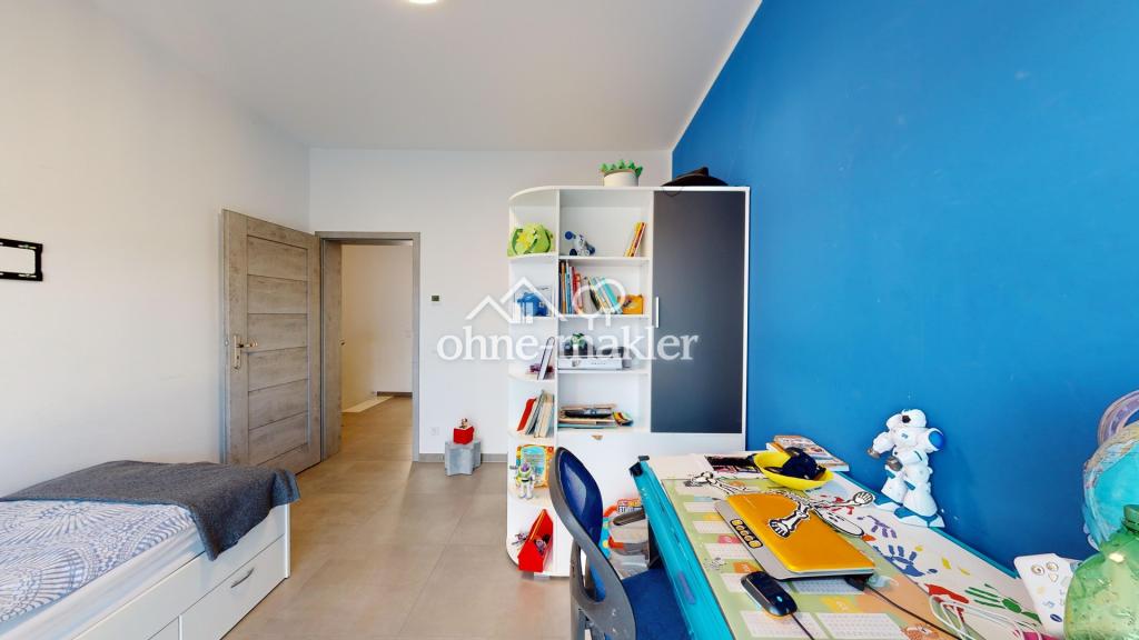 Schlaf-/Kinderzimmer