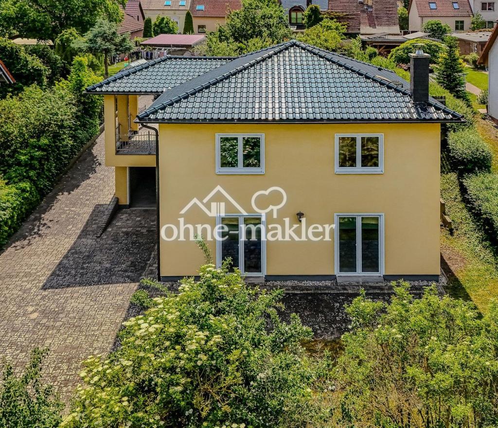 Blick aus dem Garten