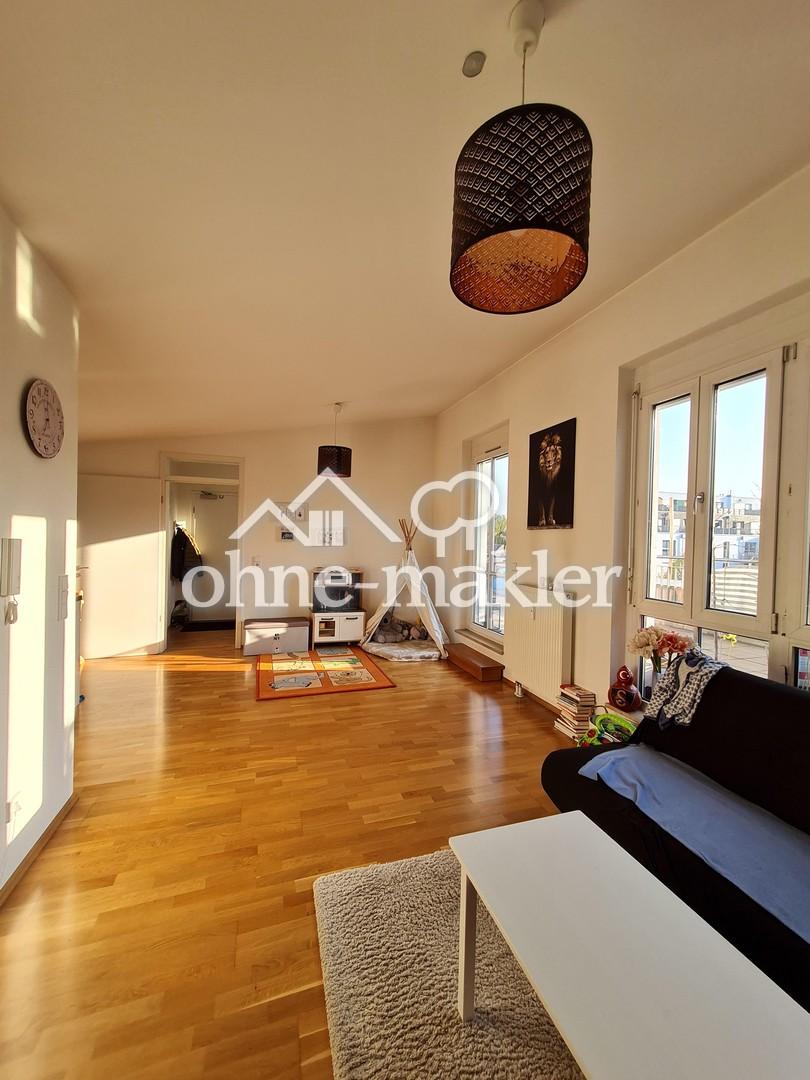 Wohnzimmer2 möbliertes Bsp. 