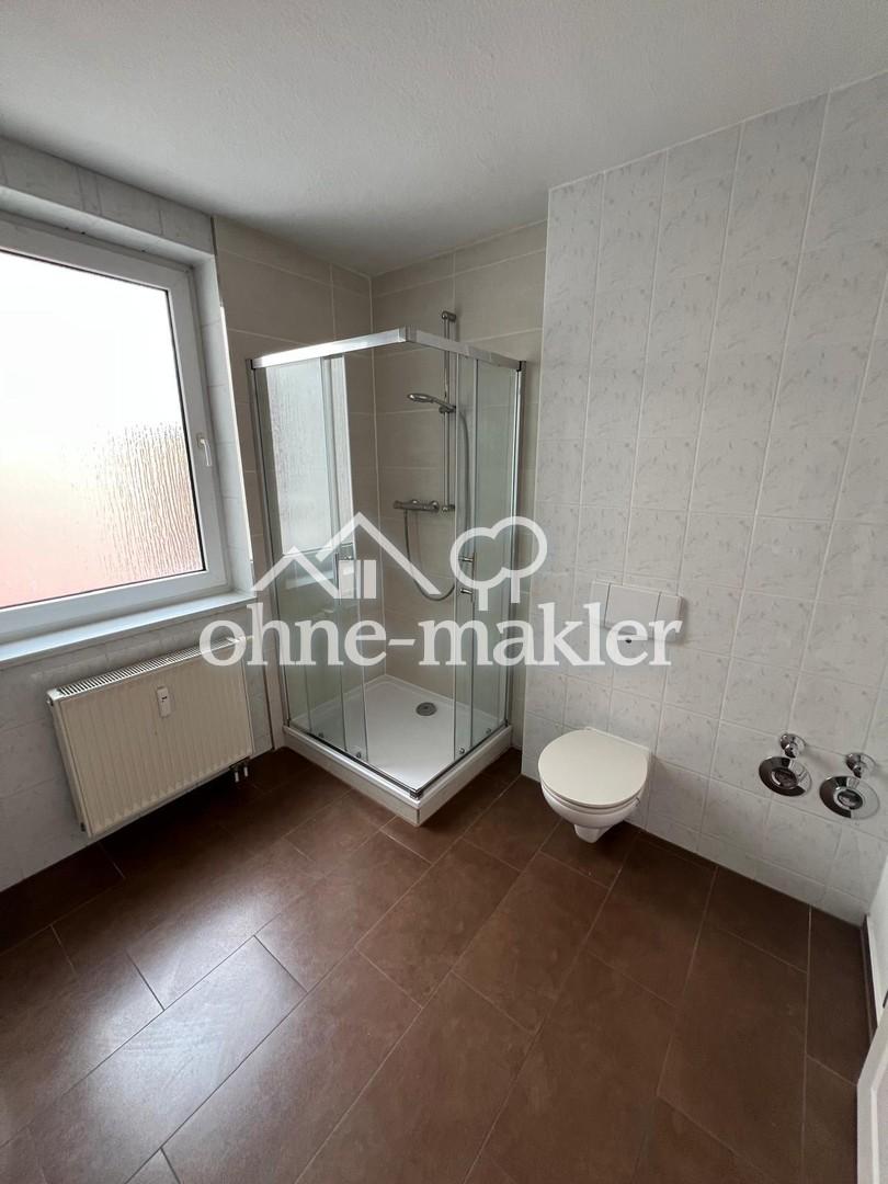 Dusche + WC