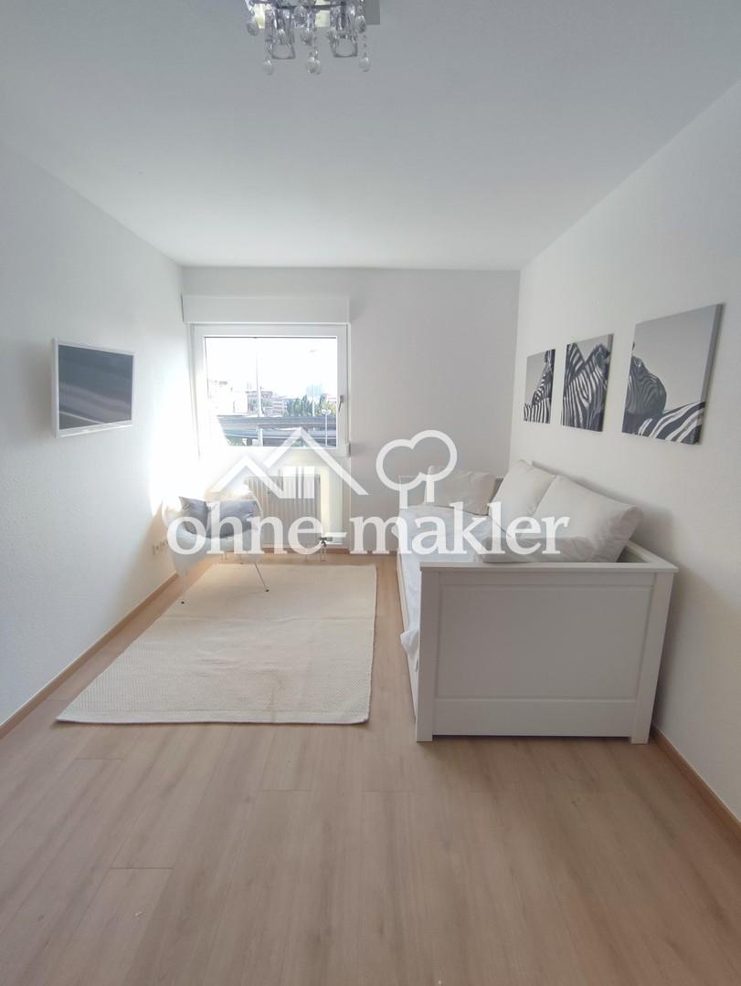Wohnzimmer mit Schlafcouch