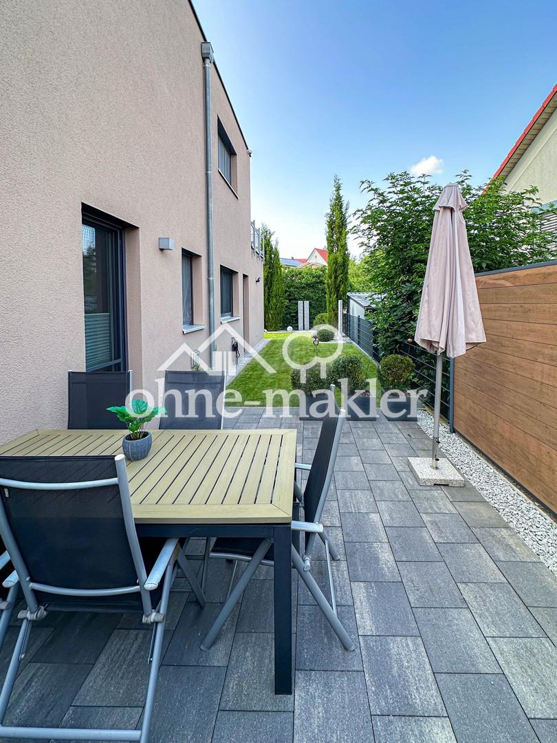 Ostterrasse/Garten
