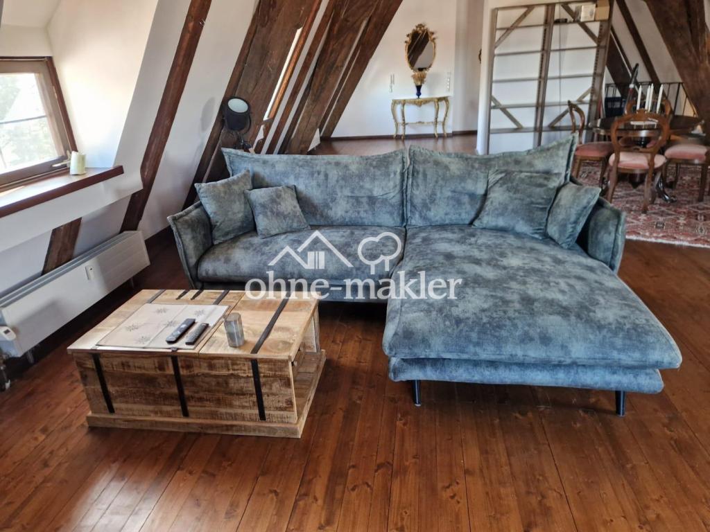 Wohnen im Schloss Neufra auf 95m² 2 Zimmer möbliert - Photo 1