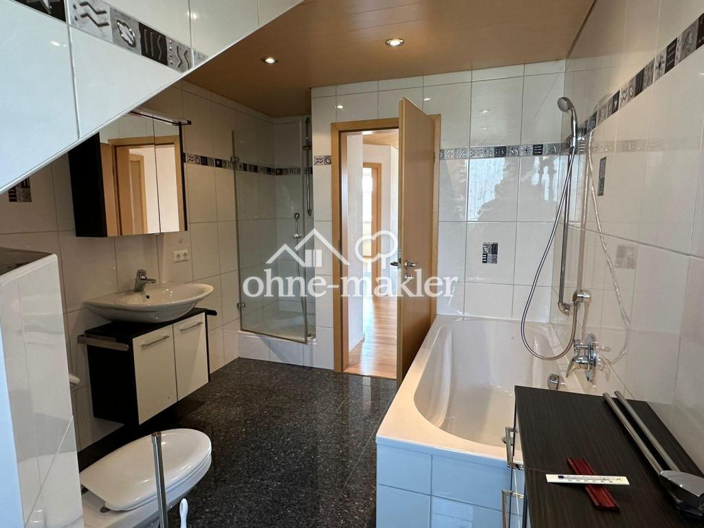 Bad Wohnung DG