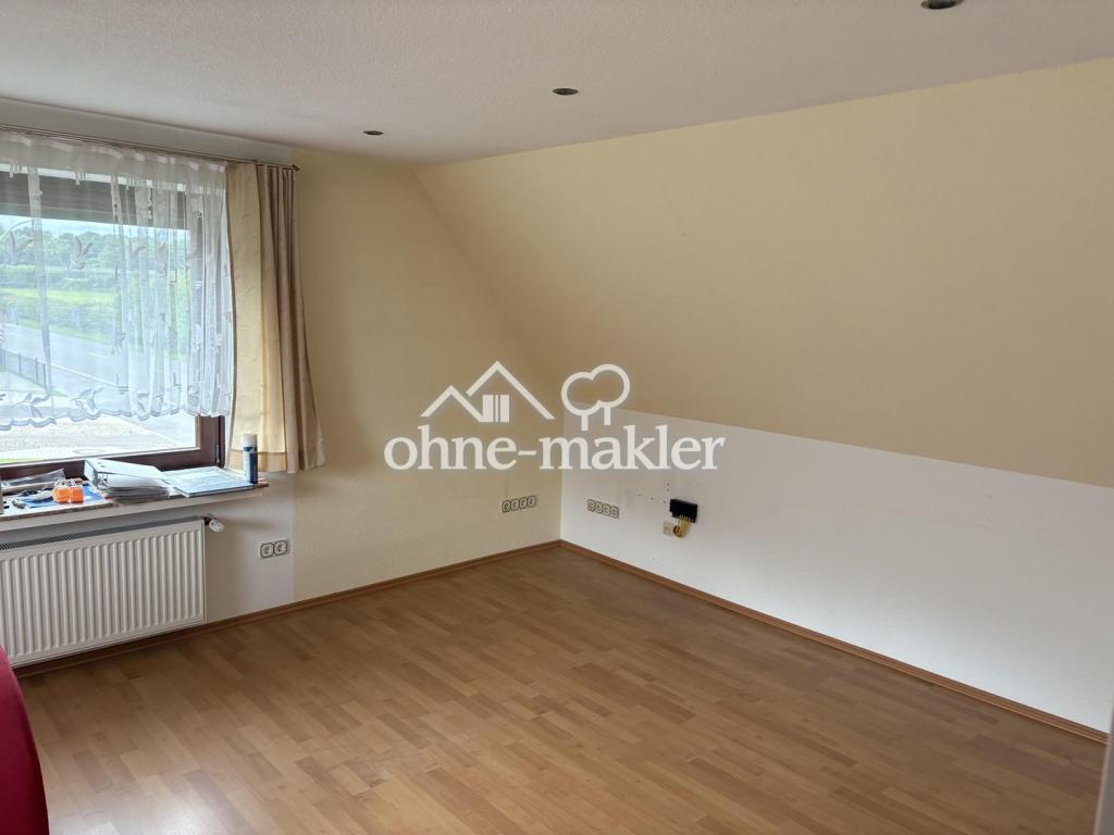Zimmer 2 OG