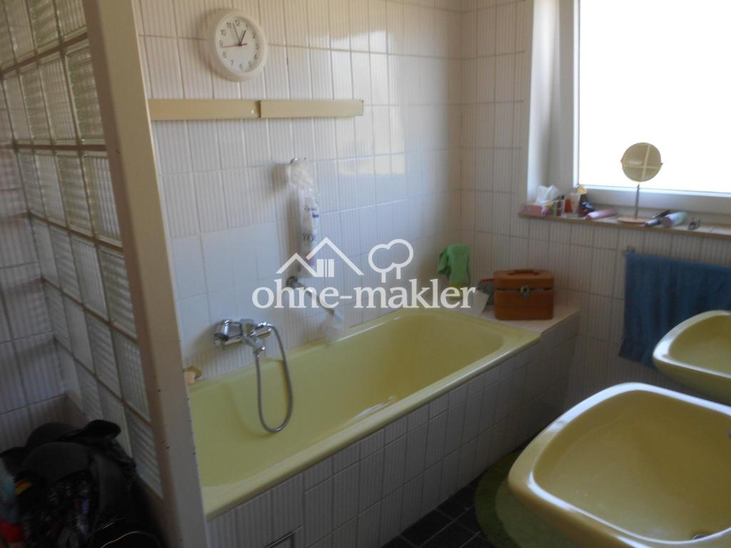 Bad OG, Badwanne, Dusche