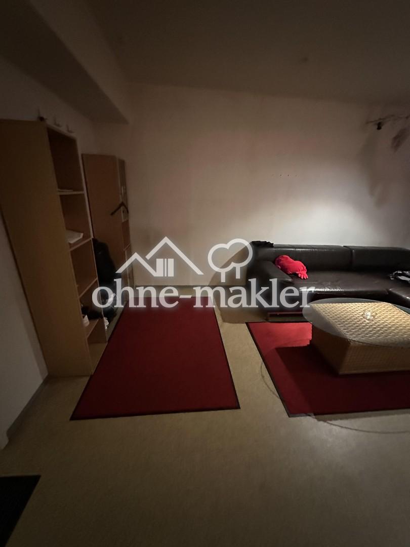 Kellerwohnung Mitarbeiterraum