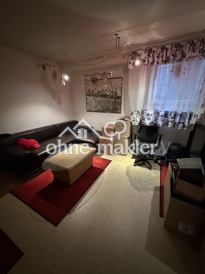 Kellerwohnung / Lager