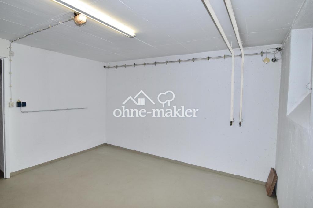 22 m2 Kellerraum, eigene Tür