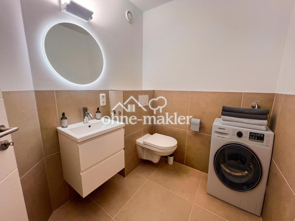 WC (mögl. Waschmaschine)