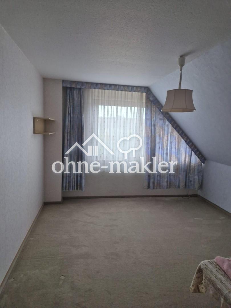 Zimmer 1 Dachgeschoss