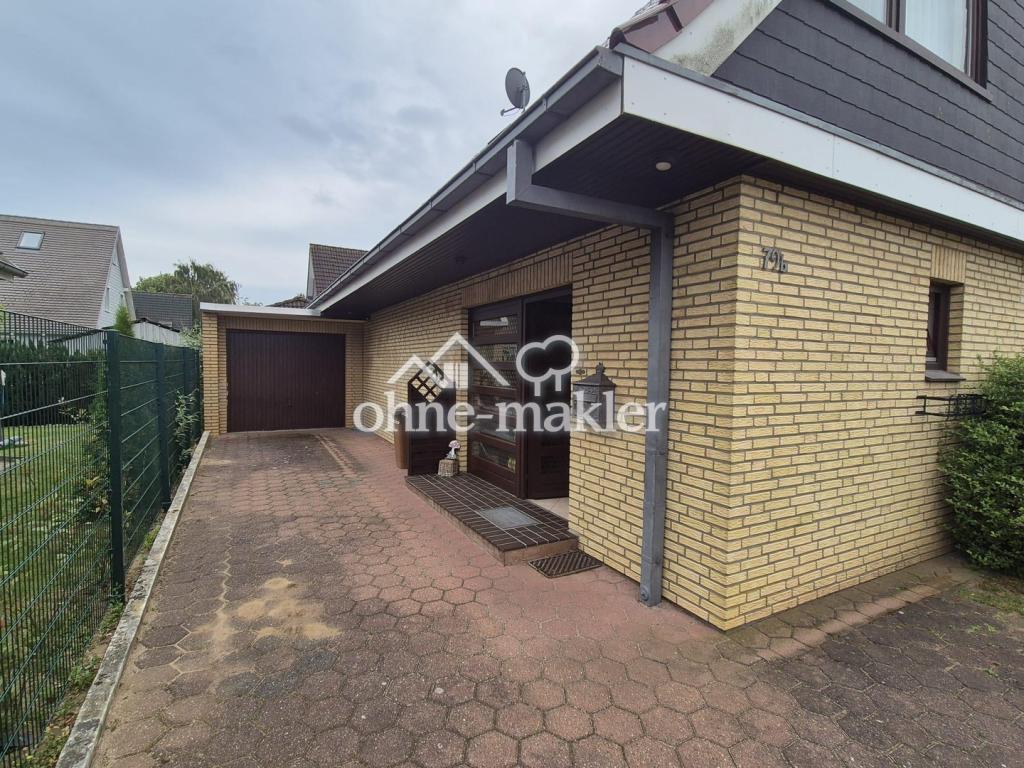 Seitenansicht Eingang Garage
