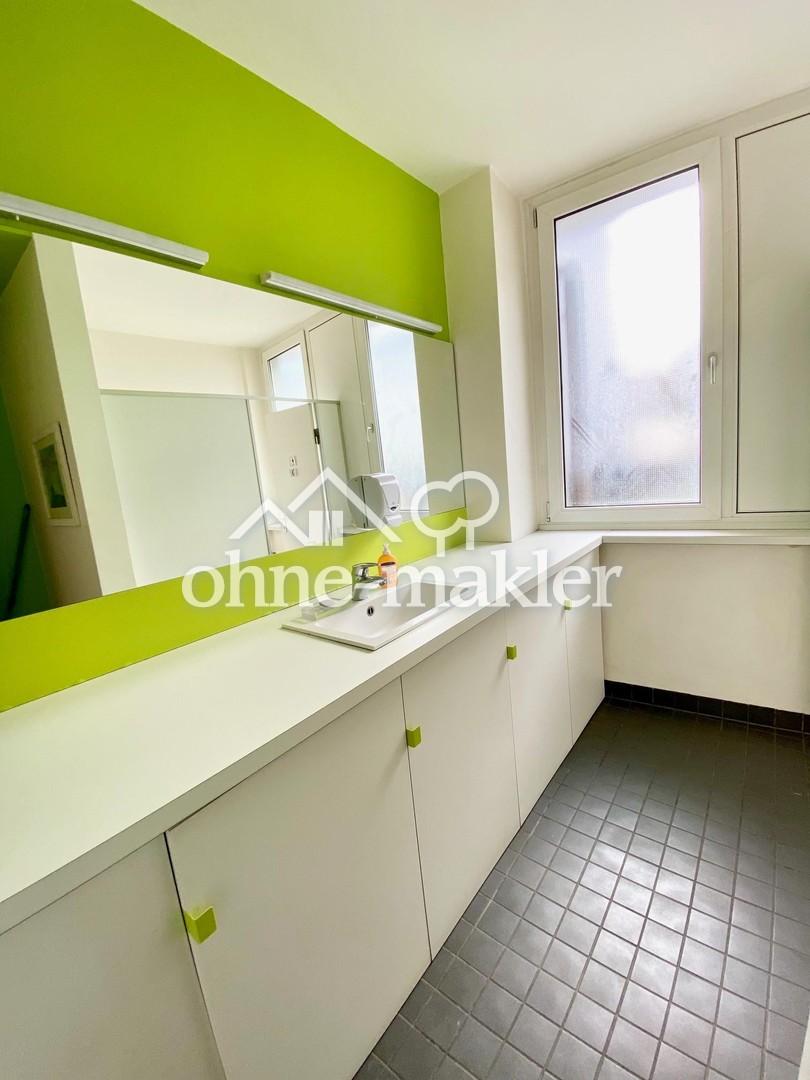 Damen WC
