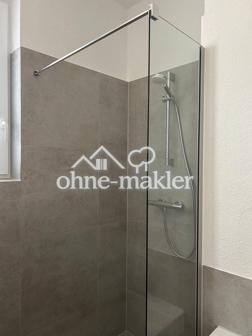 Neue Dusche