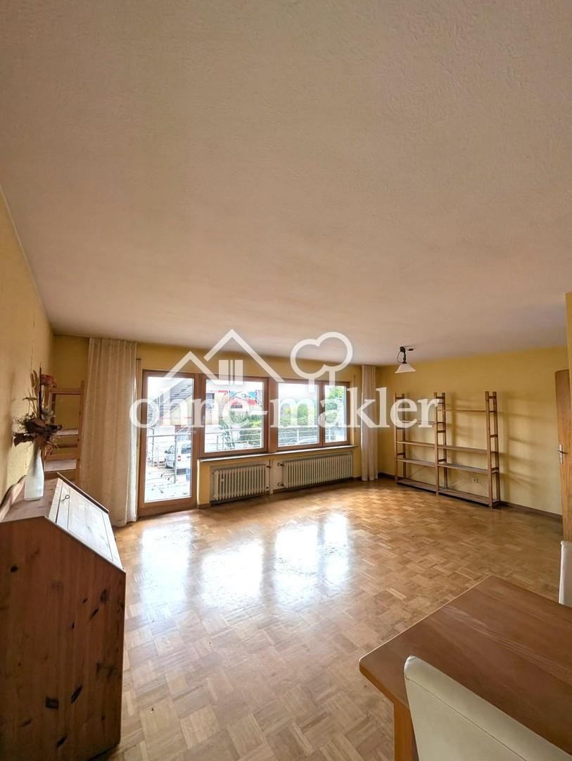 Wohn und Esszimmer