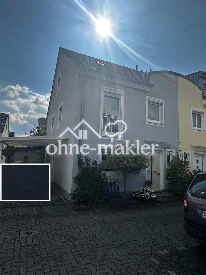 Aussenbild mit Carport