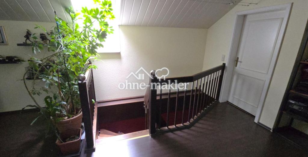Treppe vom OG ins EG