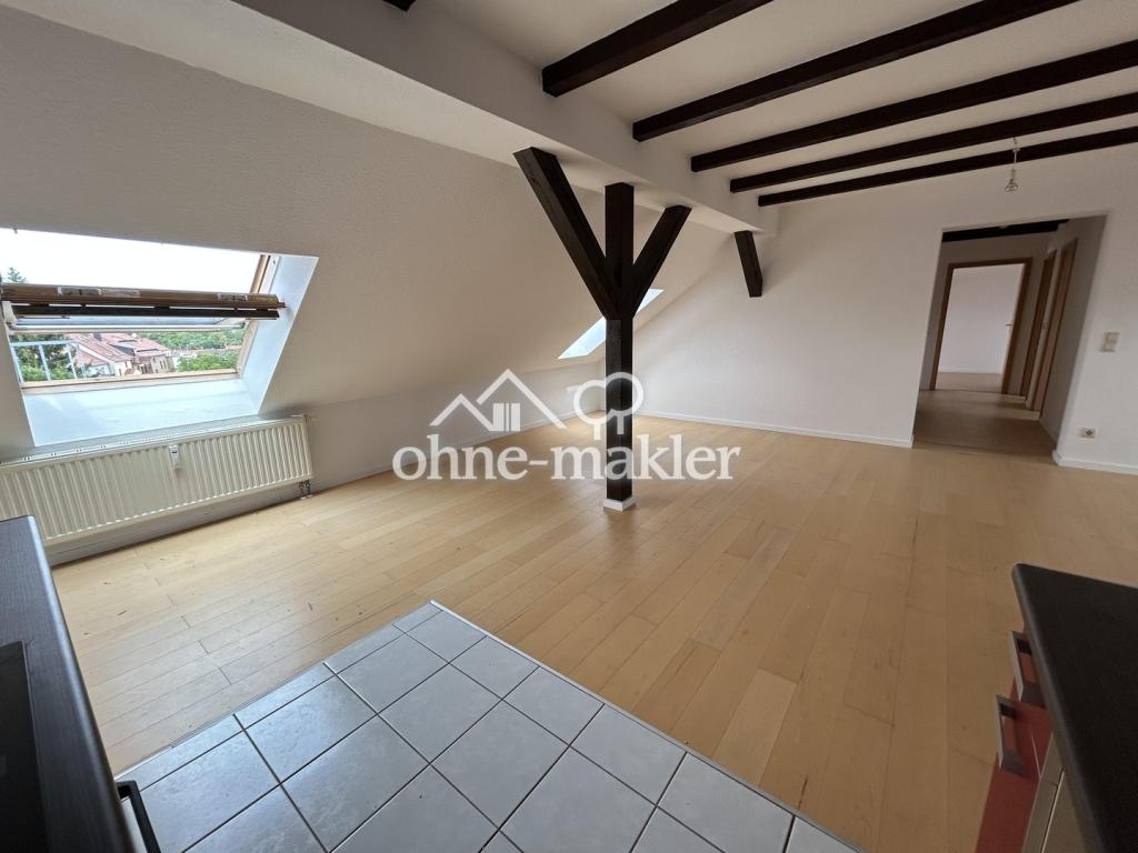 4-Raum DG-Appartment, offene EB-Küche & Panoramaterrasse - Foto 1