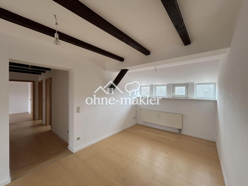 4-Raum DG-Appartment, offene EB-Küche & Panoramaterrasse - Foto 1