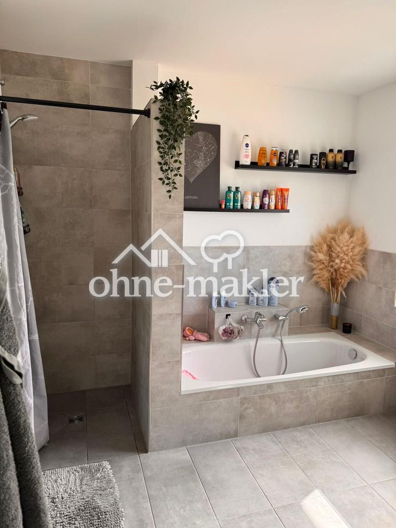Badezimmer (Oben)