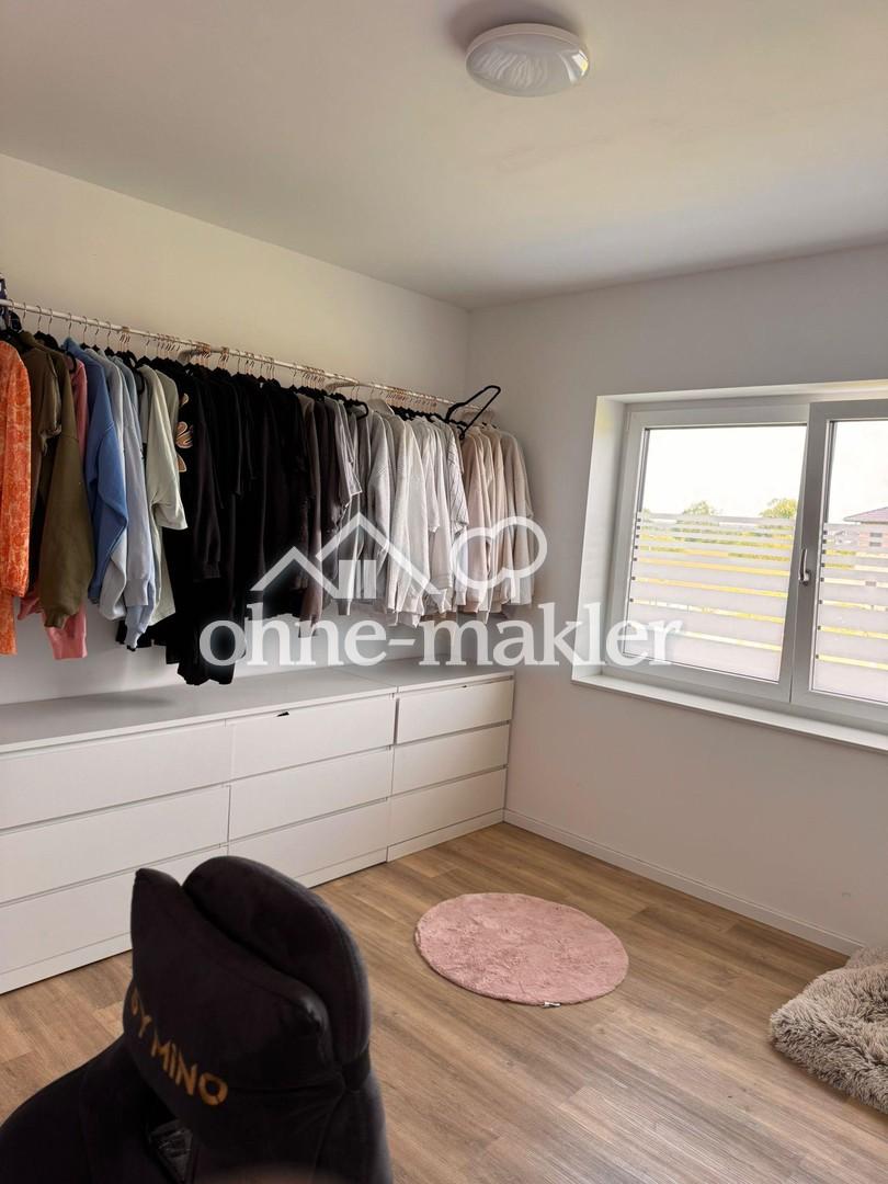Schlafzimmer / Arbeitszimmer