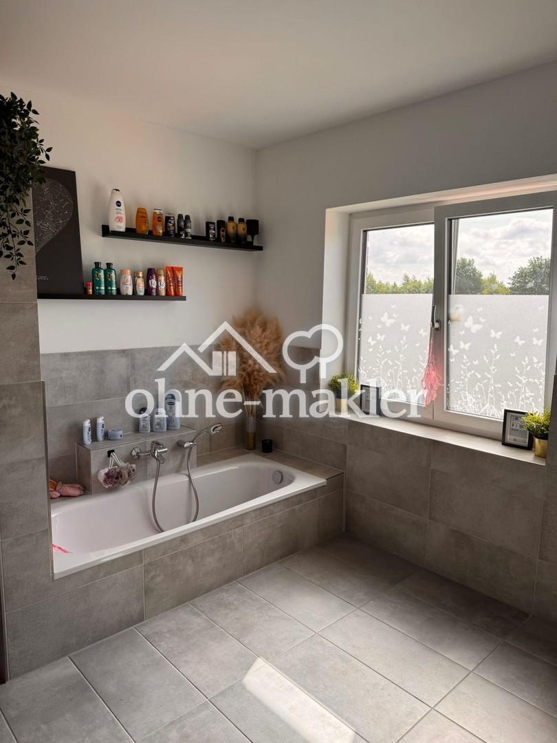 Badezimmer (Oben)