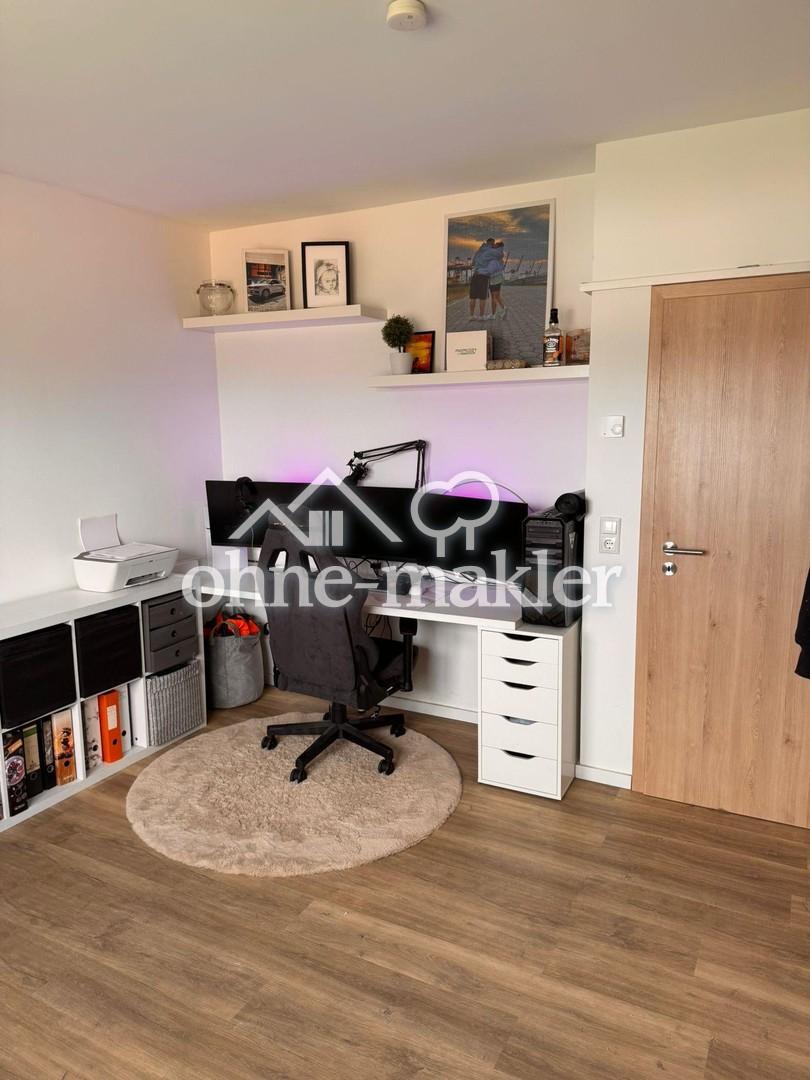 Schlafzimmer / Arbeitszimmer