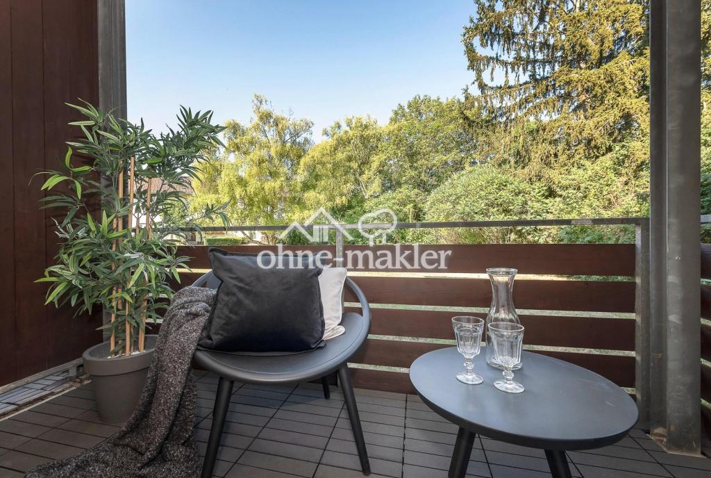 Balkon mit Grünblick