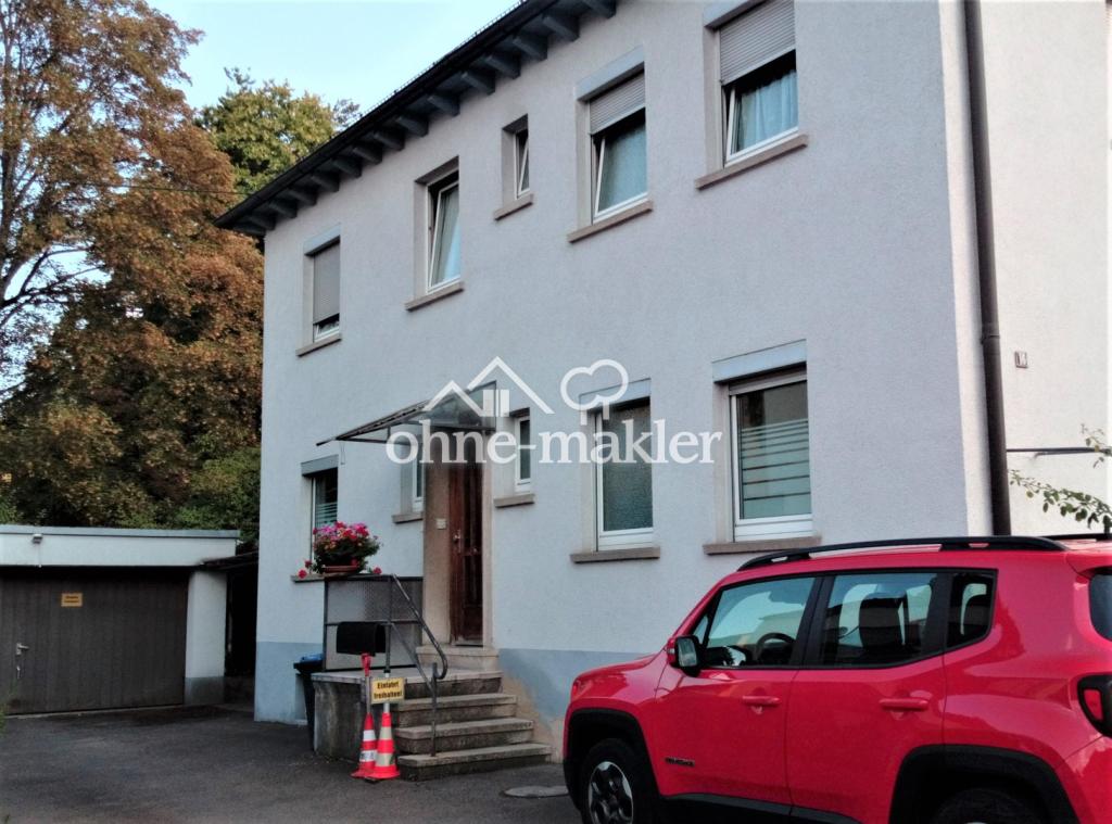 Hof und Hauseingang