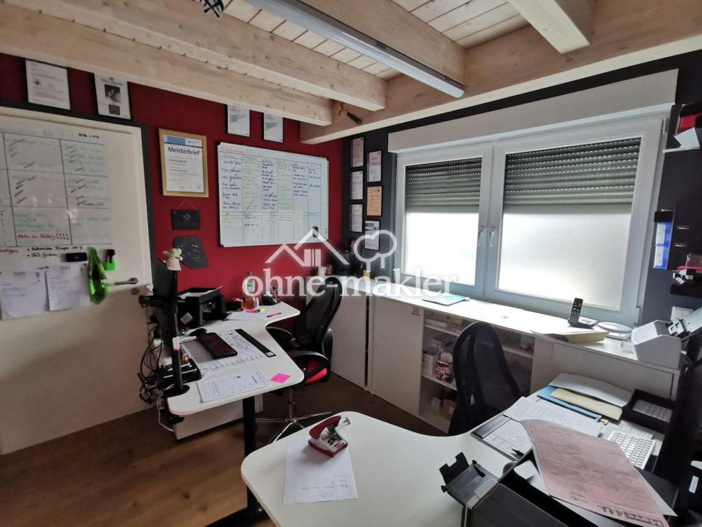 Büro zu Lager 2