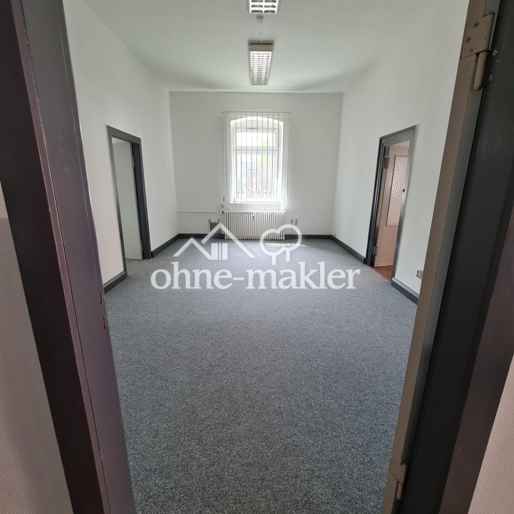 Blick vom Flur in Büro 2
