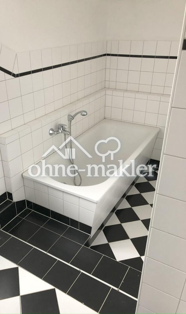 Bad / Wanne