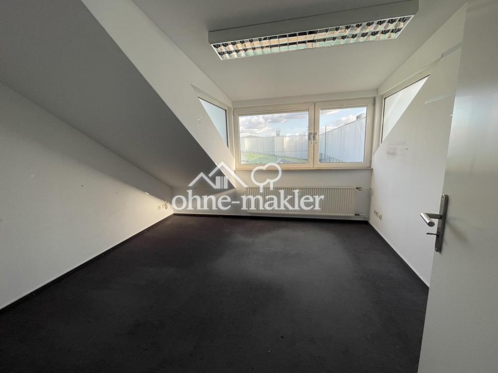 Grosses Büro 