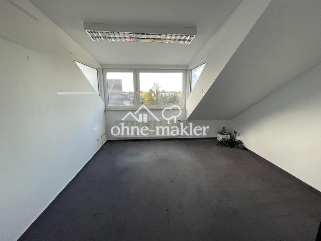 Grosses Büro 