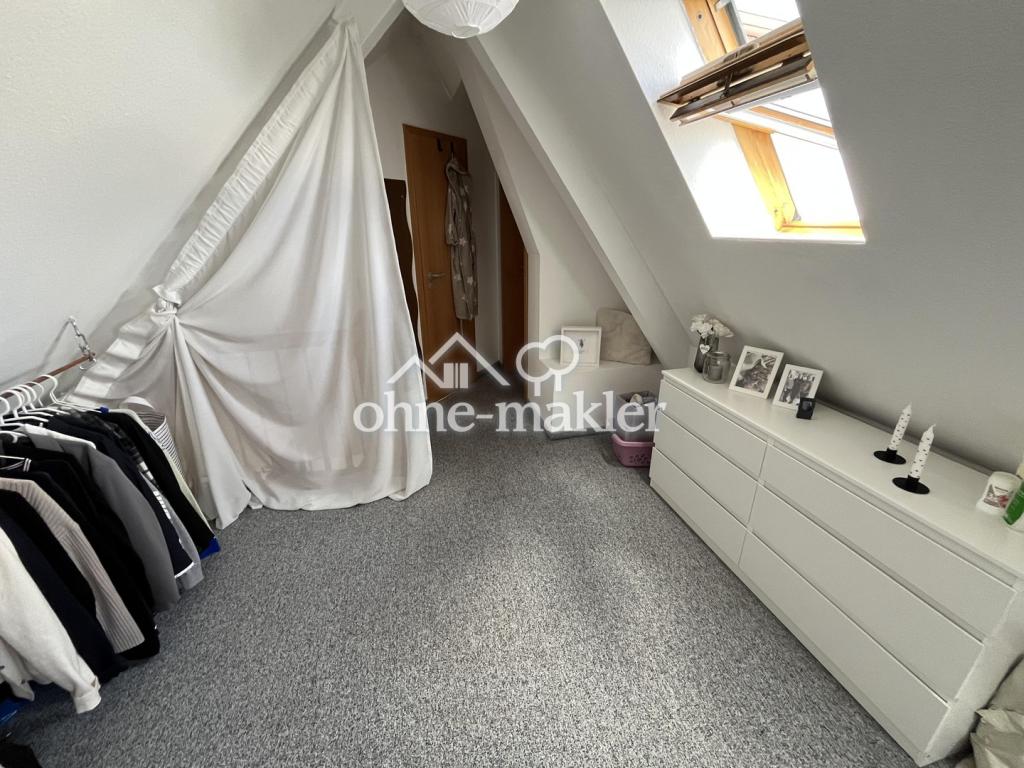 Möblierte 2-Zimmer-Maisonettewohnung in zentraler, ruhiger Lage von Erfurt - Photo 3