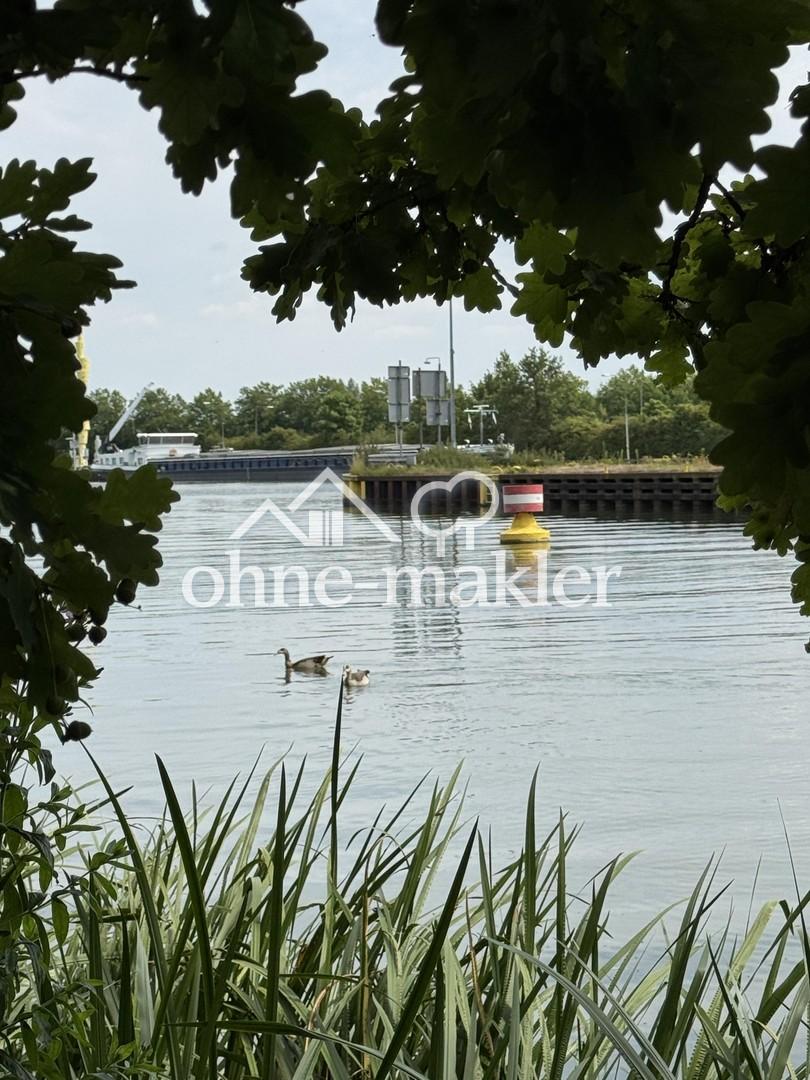 am Kanal